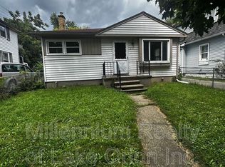21 E Fairmount Ave, Pontiac, MI