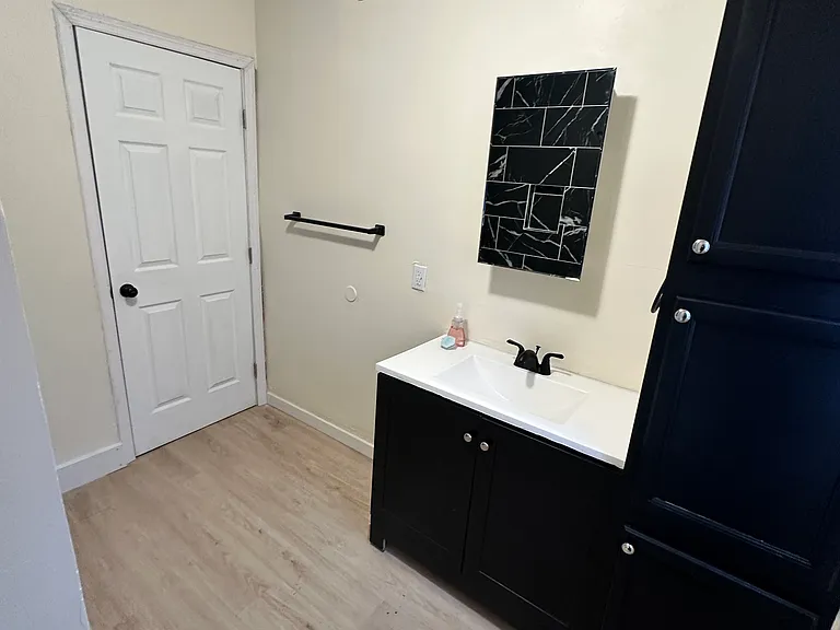 1241 Lincoln Ave #2 — Photo 3