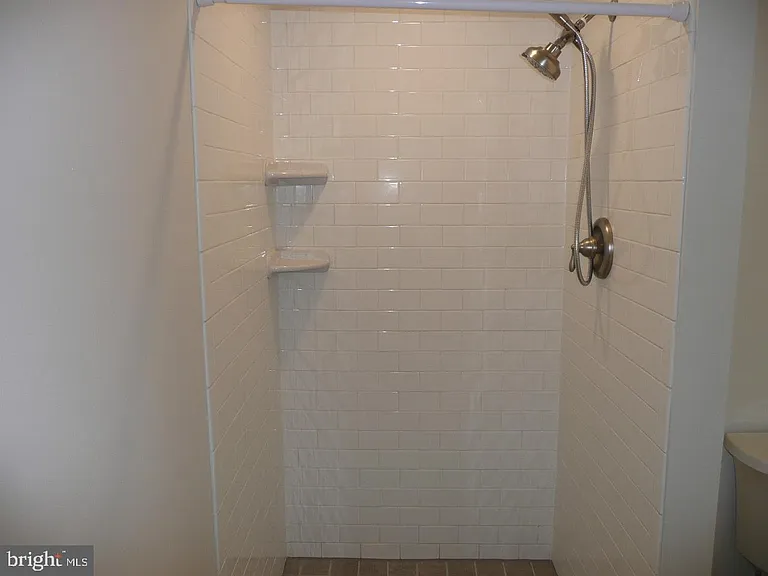 536 Easton Rd #2 — Photo 11