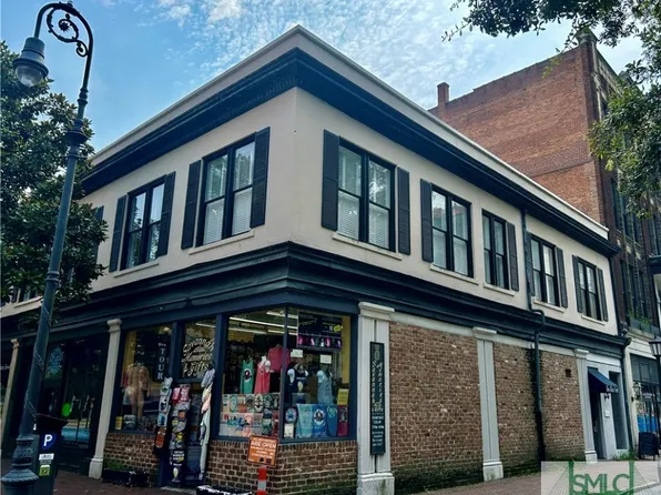 1 W York Street #G, Savannah, GA 31401