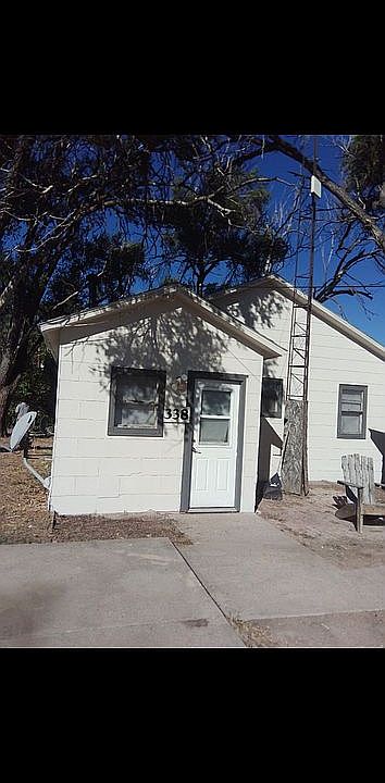 1st image of 338 Elm Ct