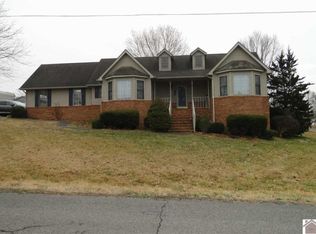 487 Sunshine Acres Rd, Benton, KY 42025