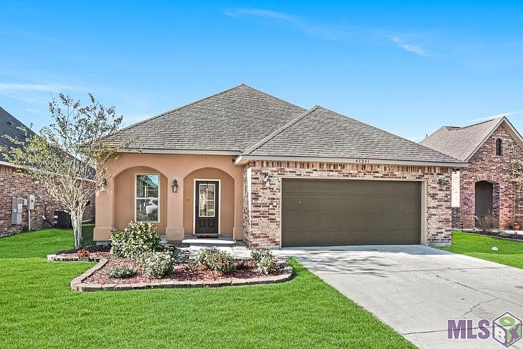 1st image of 42341 Lakestone Dr