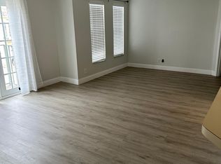 1050 Lake Shore Dr APT 205, Lake Park, FL 33403