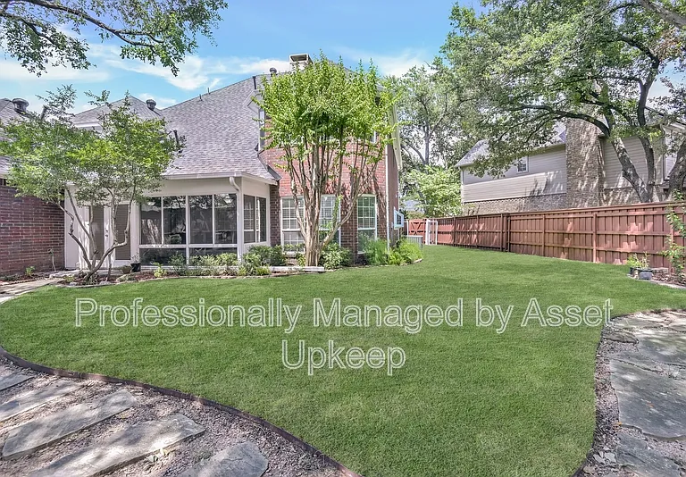 18528 Vista Del Sol — Photo 39
