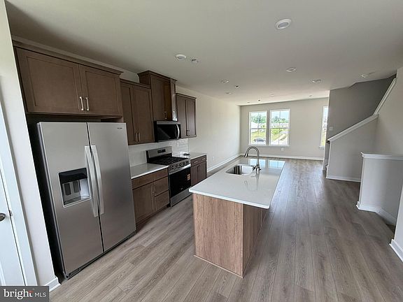 2nd image of 368 Mingo Way