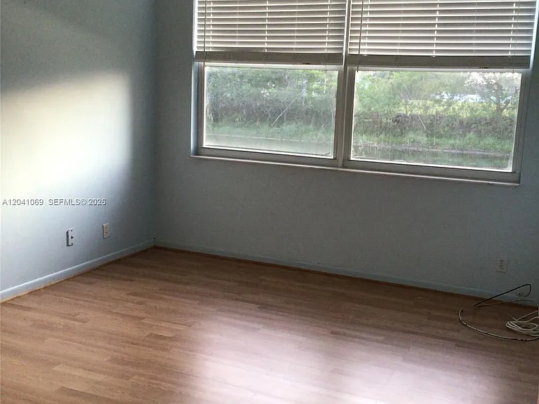 6870 Royal Palm Blvd #111M — Photo 7