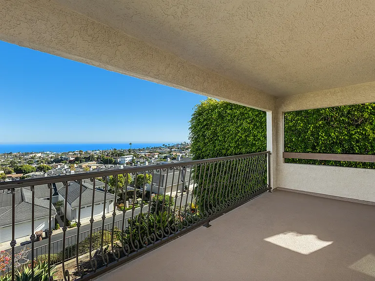 24512 Alta Vista Dr #B — Photo 14
