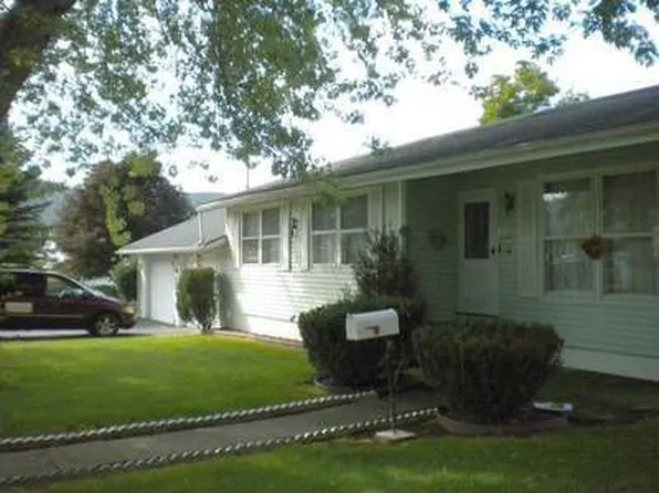 10 Camp Ave, Walton, NY 13856