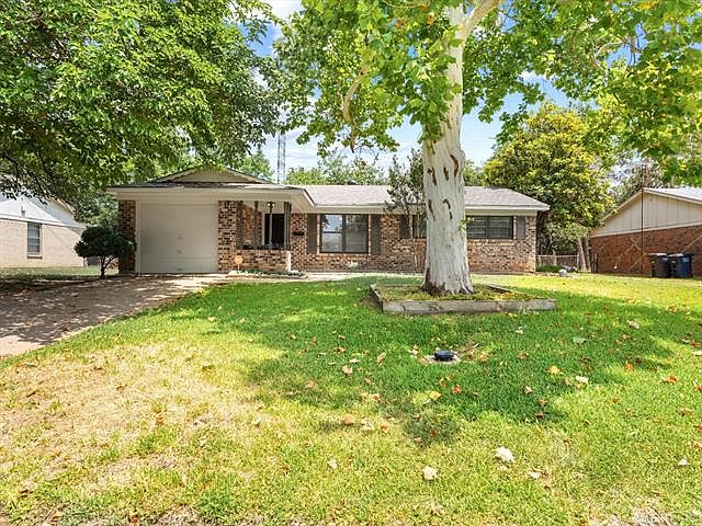 1st image of 5821 Westhaven Dr