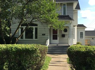 523 E Lincolnway Rd, Morrison, IL 61270