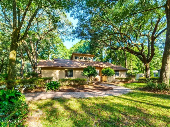 1424 QUINLAN Road E, Jacksonville, FL 32225