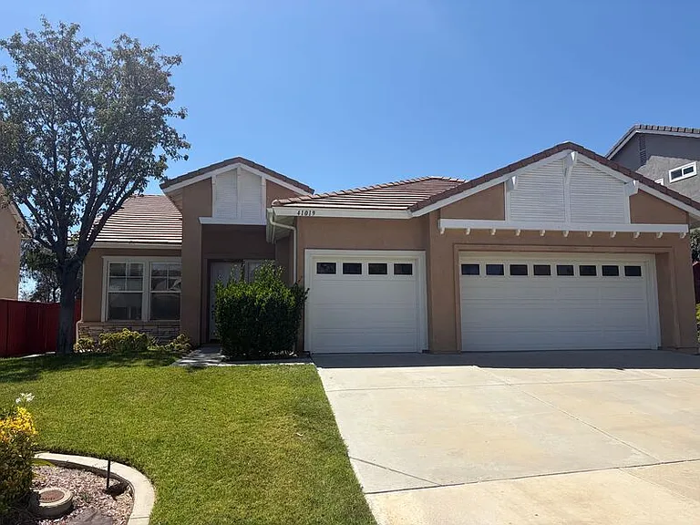 41019 Promenade Chardonnay Hls — Photo 1