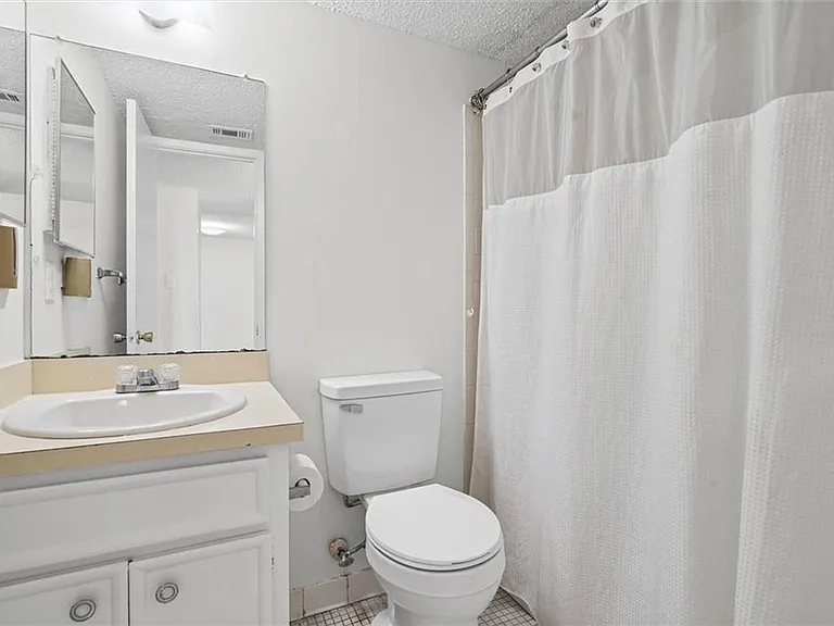 119 Riverbend Dr #119 — Photo 13