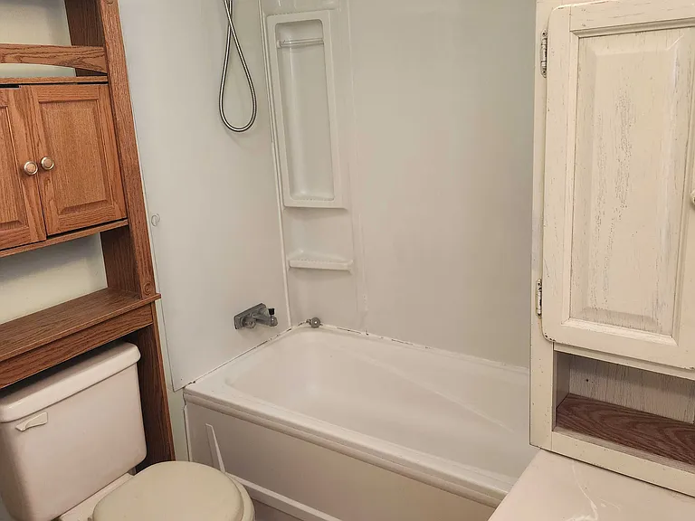 614 W Sweet Ave — Photo 11