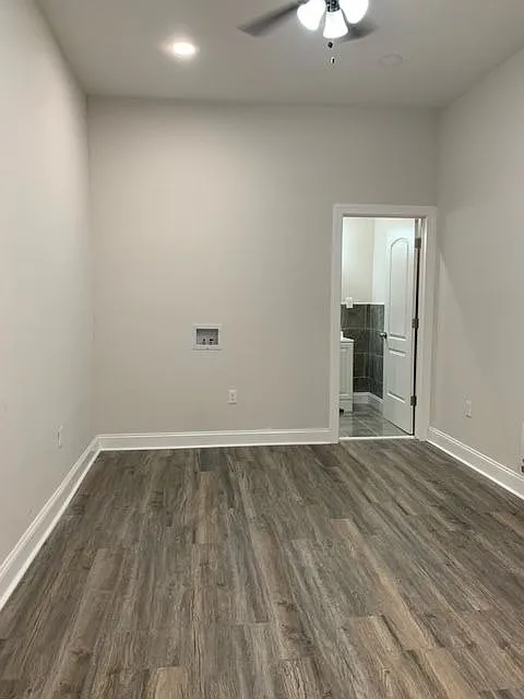 Updated 2-Bedroom Fishtown Townhome with Central Air — Photo 2