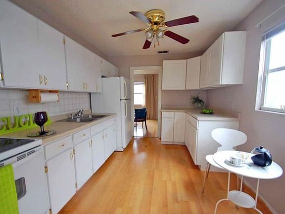 5th image of 4612 W Euclid Ave