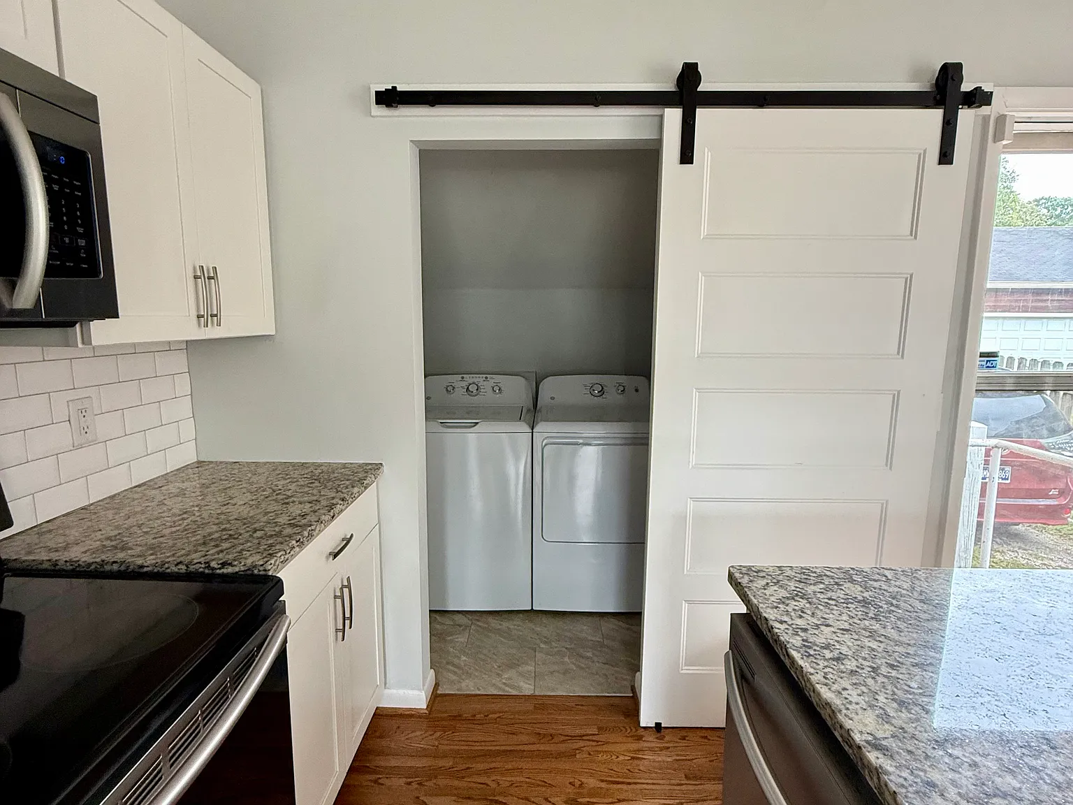 2 bed, 1187 sqft, $1,675 — Photo 3