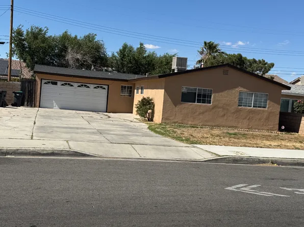 1539 W Avenue H #8, Lancaster, CA 93534