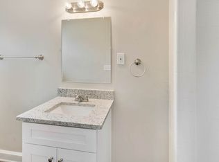 404 Hillcrest Ave, Gastonia, NC 28052