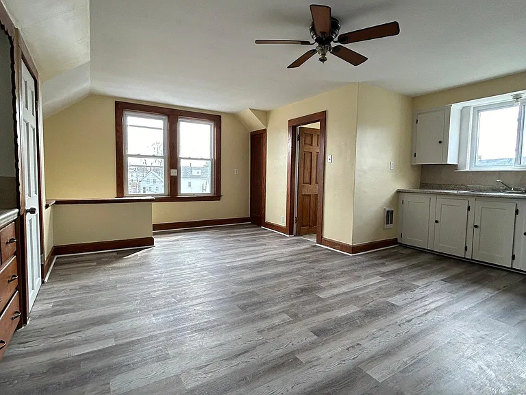 71 Lock St #C — Photo 6
