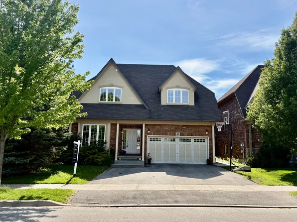 40 Maplevale Dr, Hamilton, ON L9G 0C5