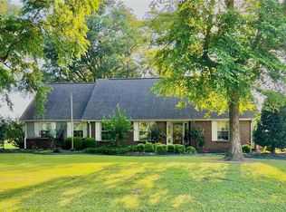 3102 Playground Rd, Caruthersville, MO 63830