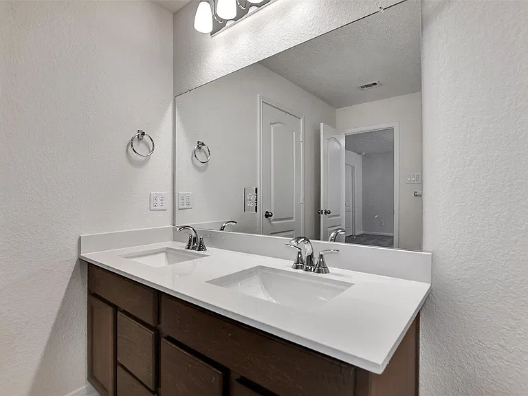 18214 Sessile Oak Dr — Photo 30