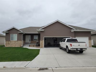 1203 Stonewood Ave, Grand Island, NE, 68803
