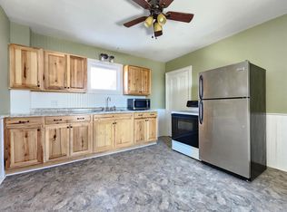 72 Pier St APT 1, Bangor, ME 04401