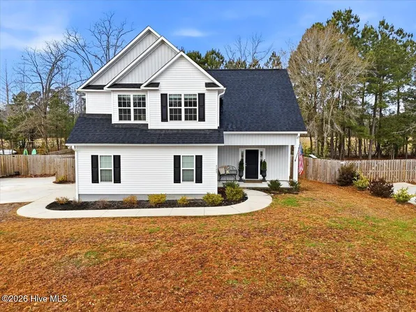 7177 Old Stump Drive SE, Leland, NC 28451