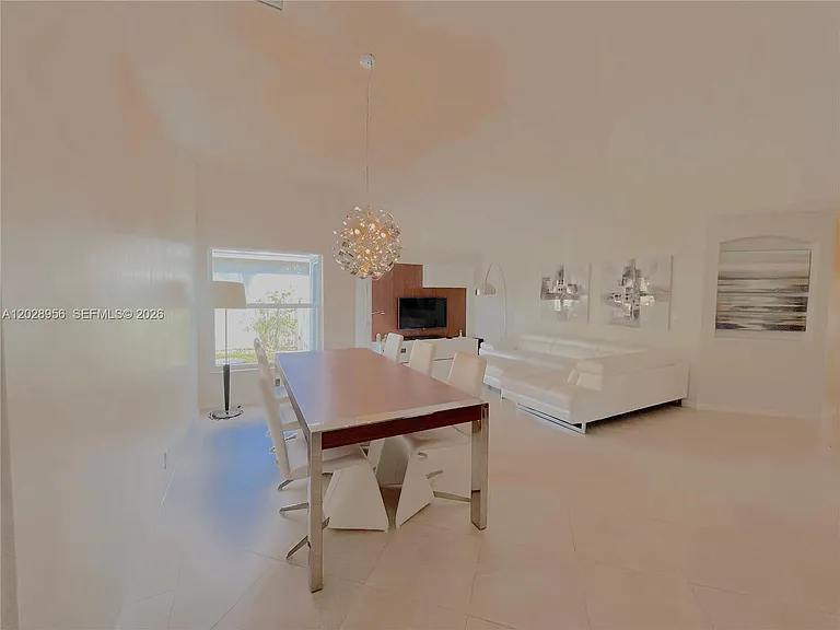 4923 SW 33rd Way — Photo 16