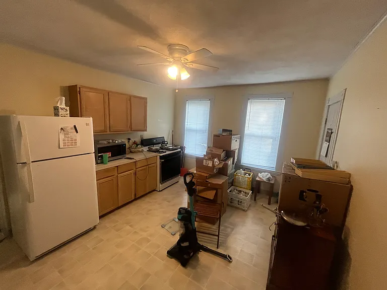 19 Sturgis St #2 — Photo 2