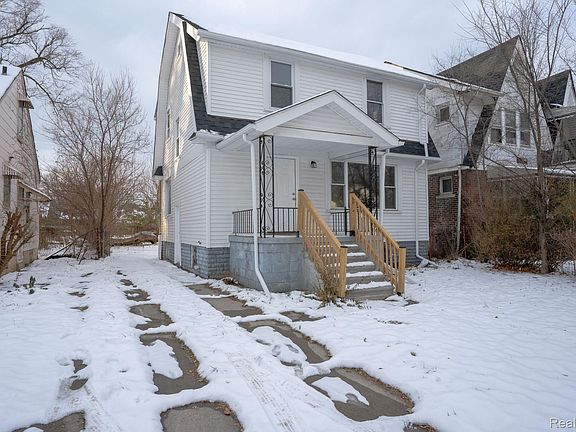 4th image of 15363 Turner St