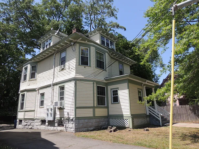 382 Winthrop Ave #3 — Photo 2