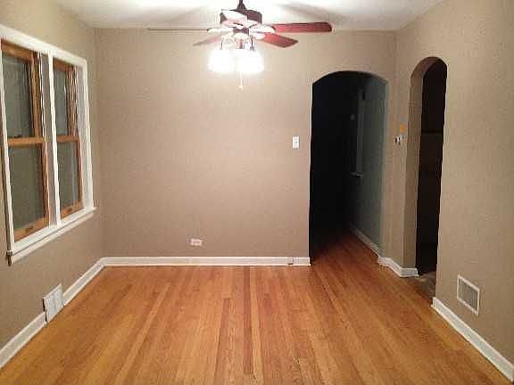 4th image of 9828 S Trumbull Ave