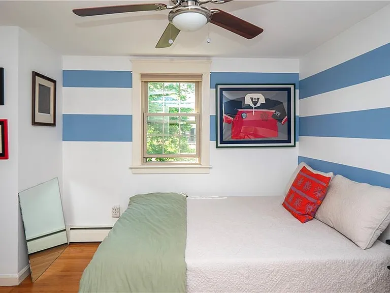 7 Boulevard E — Photo 24