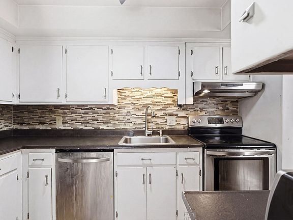 2nd image of 112 Lowell St APT 11