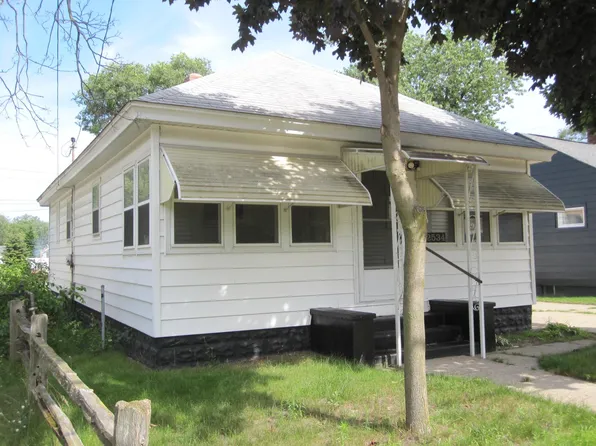 2534 McCracken St, Muskegon, MI 49441