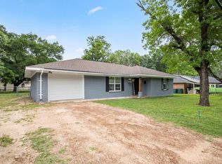 1418 N Roberson St, Conroe, TX 77301