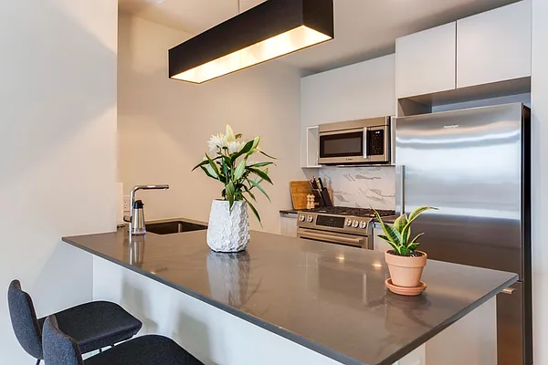 Rented by Common Living, Inc. | media 24