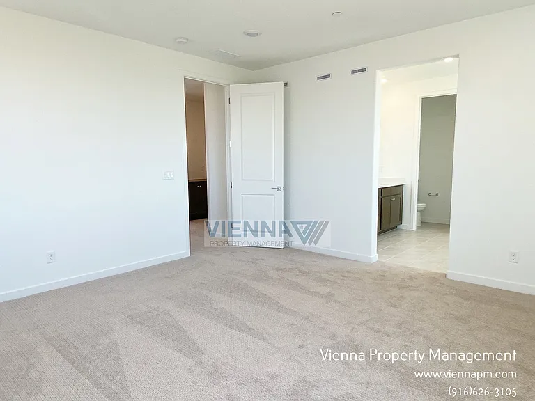 7361 Moon Dream Way — Photo 22
