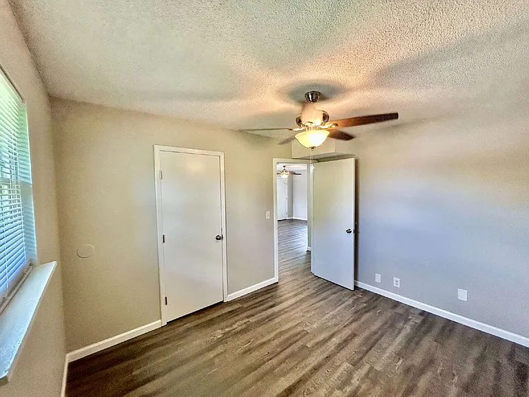 108 Woodcreek Dr #A-8 — Photo 7