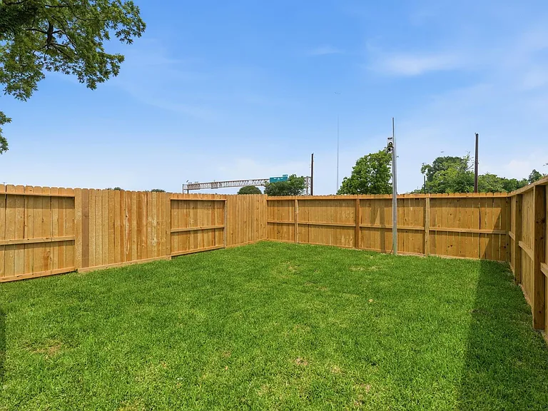 2915 Crane St #B — Photo 16