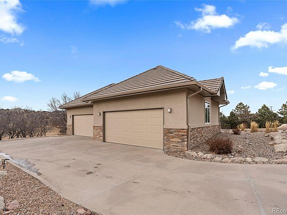 3rd image of 6329 Diamond Ridge Parkway