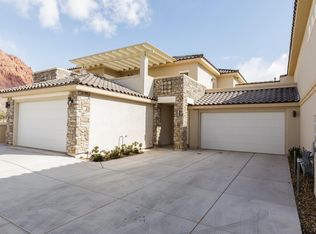 140 W Center St #12, Ivins, UT 84738