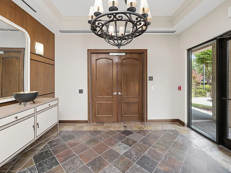 2600 Highland Ave S #701 — Photo 38