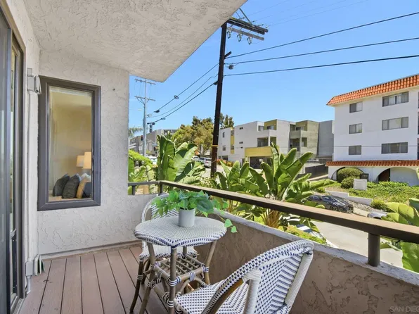 3940 Dove St Unit 204, San Diego, CA 92103