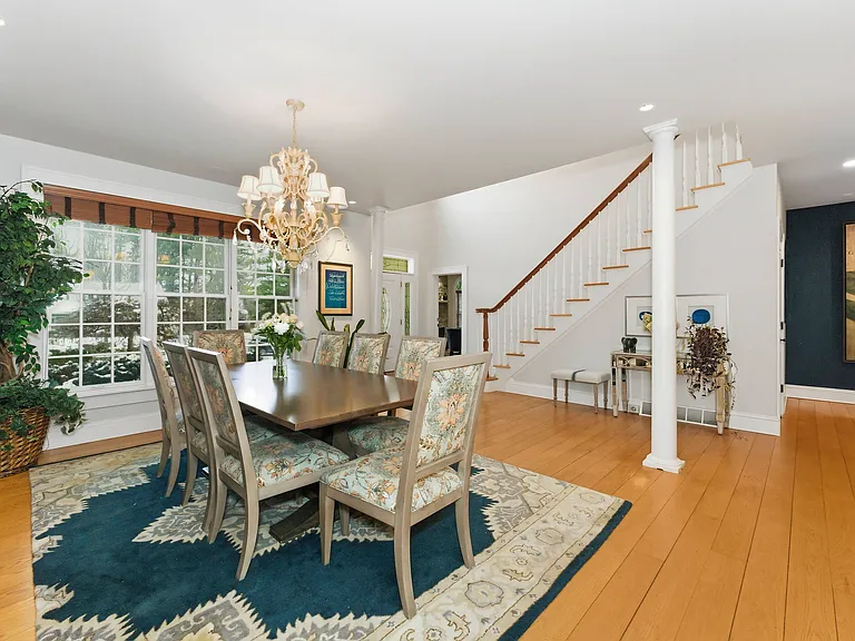 4000 Windsor Dr — Photo 50
