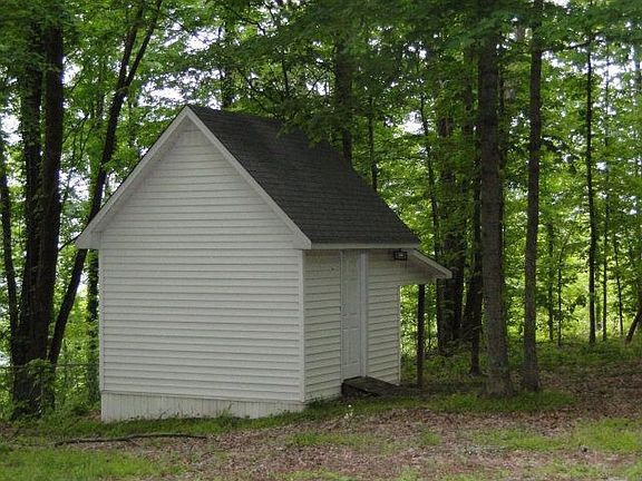 4th image of 4800 Fox Knob Ln